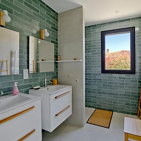 Amazing With Swimming Pool Near The Sea And Pinarellu - Welkeys * Zonza