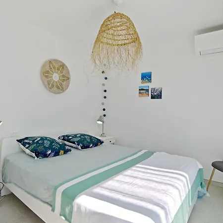 Amazing With Swimming Pool Near The Sea And Pinarellu - Welkeys Zonza