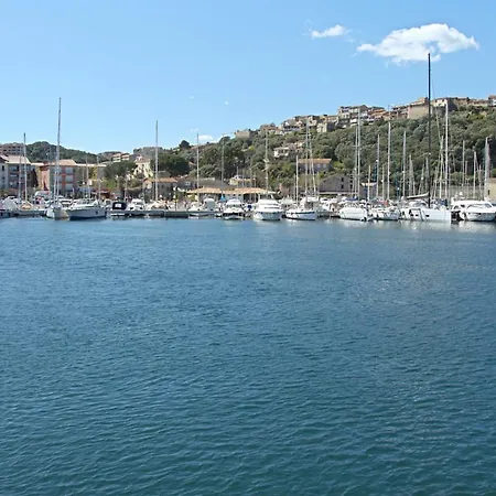 Amazing With Swimming Pool Near The Sea And Pinarellu - Welkeys *